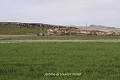 La ville souterraine de Sivasa est creusée dans la falaise dominant le village (Gökçetoprak, Cappadoce, Turquie). Cappadoce 
 Sivasa 
 Turquie 
 ville souterraine 