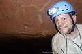 Naturaliste dans l’âme, Laurent s’intéresse toujours à la faune et à la flore que nous rencontrons sous terre. Au Bénin, il s’est rendu compte que le Gecko à tubercules blancs, une espèce méconnue décrite seulement en 2012, affectionne tout particulièrement le milieu souterrain ; environs d’Abomey (Bénin), mars 2018. [P1050164 © Jérôme et Laurent Triolet/www.mondesouterrain.fr] Abomey 
 Bénin 
 Hemidactylus albituberculatus 
 Jérôme et Laurent Triolet 
 cavernicole 
 gecko 
 monde souterrain 