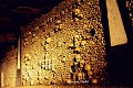 Ossuaire des Innocents aménagé de 1785 à 1788, catacombes de Paris (France). France 
 Innocents 
 catacombes 
 ossuaire 
 paris 
 souterrain 