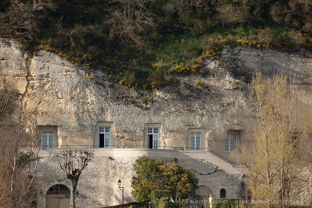 Fenêtres dans la falaise